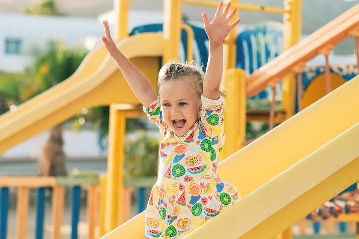 outdoor-playground-strength-healthy-habits.jpg