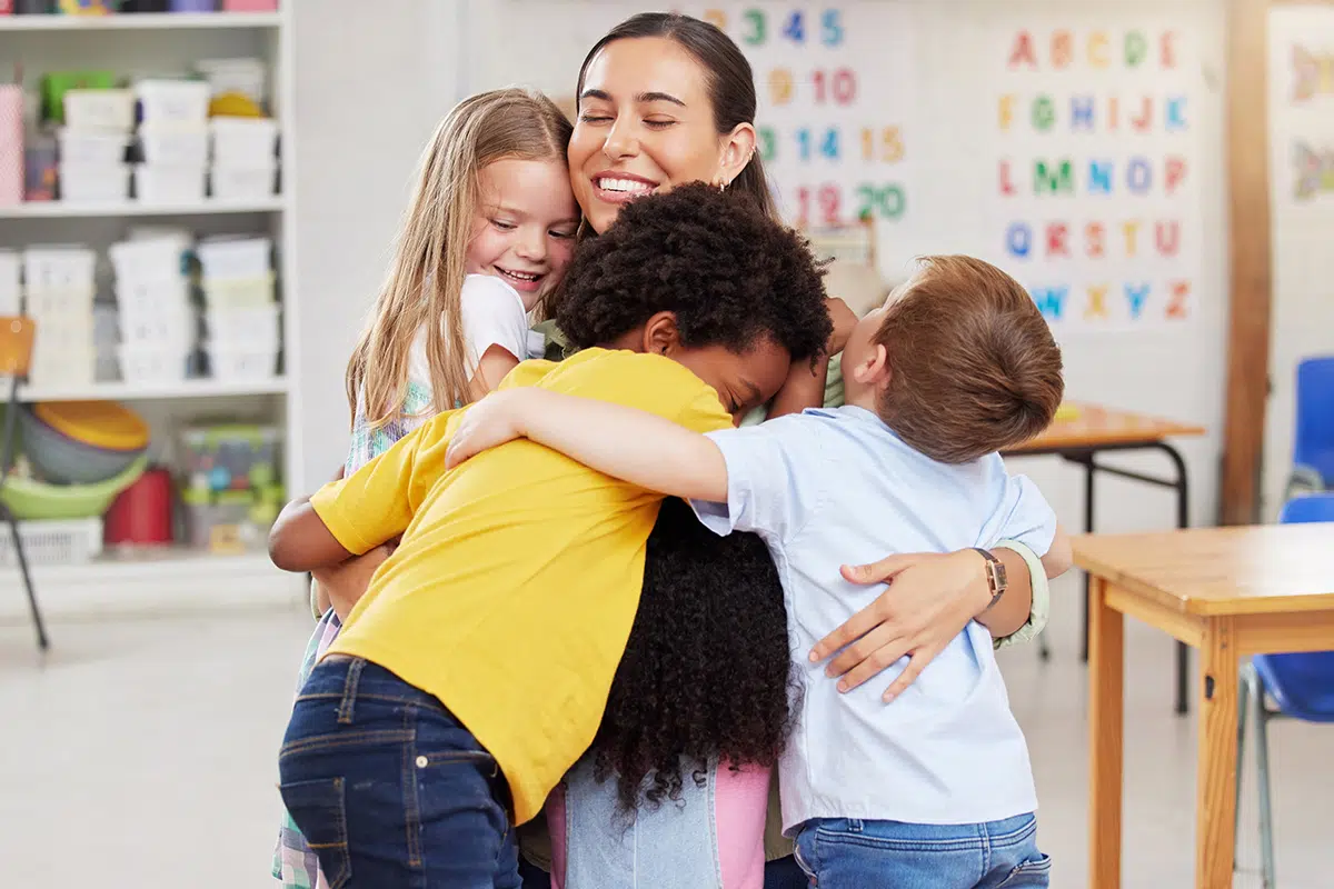 parent-teacher-relationships-help-child-thrive-early.jpg